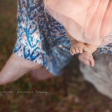 In a series of images that capture the connection and bliss between breastfeeding mother and child, this baby curls her toes in delight.